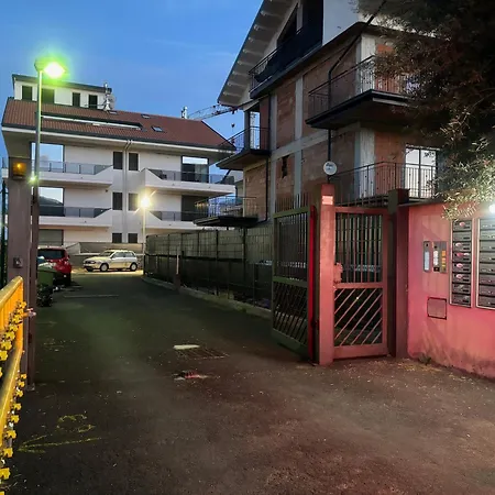Recanati Chic -la Maison De La Madame Apartmán