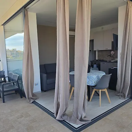 Recanati Chic -la Maison De La Madame Apartman Giardini Naxos